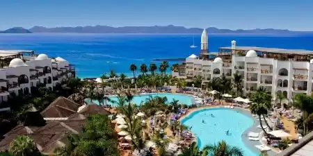 Los 5 mejores hoteles de lujo de Lanzarote para una experiencia inolvidable